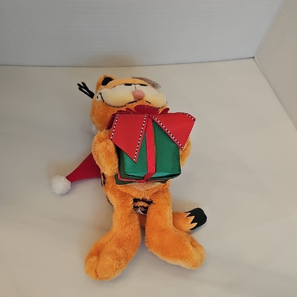 Ty Garfield Plush- Holiday - Picture 9 of 11